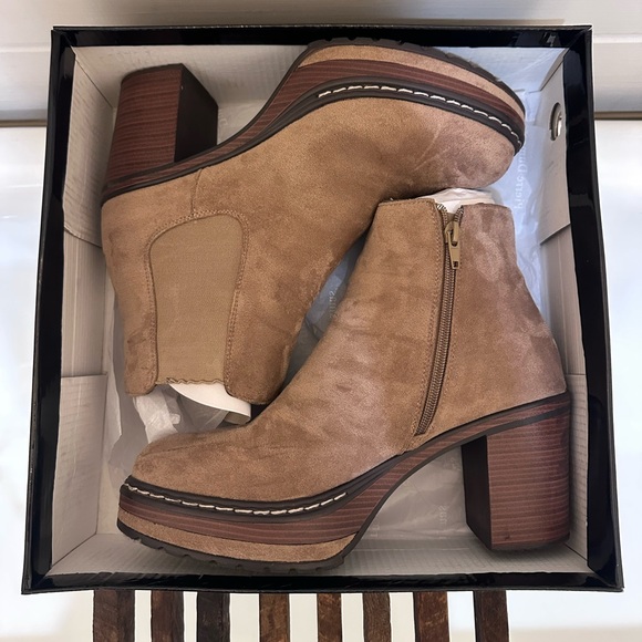 Pierre Dumas Shoes - Pierre Dumas Sonata Taupe Boots